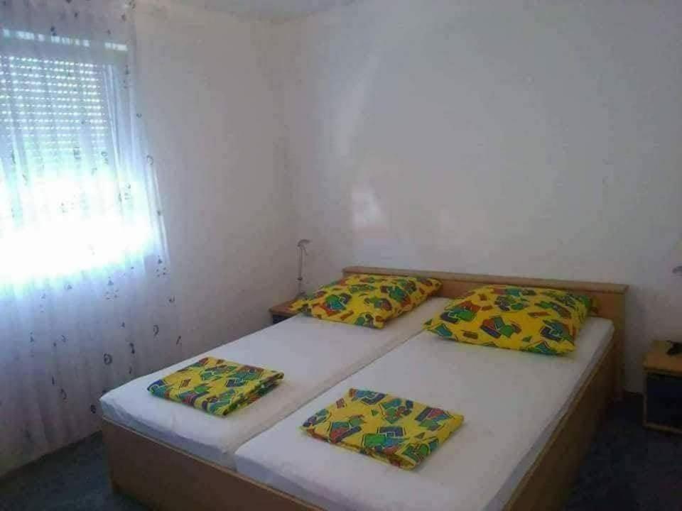 Sunlit Zadar Apartment